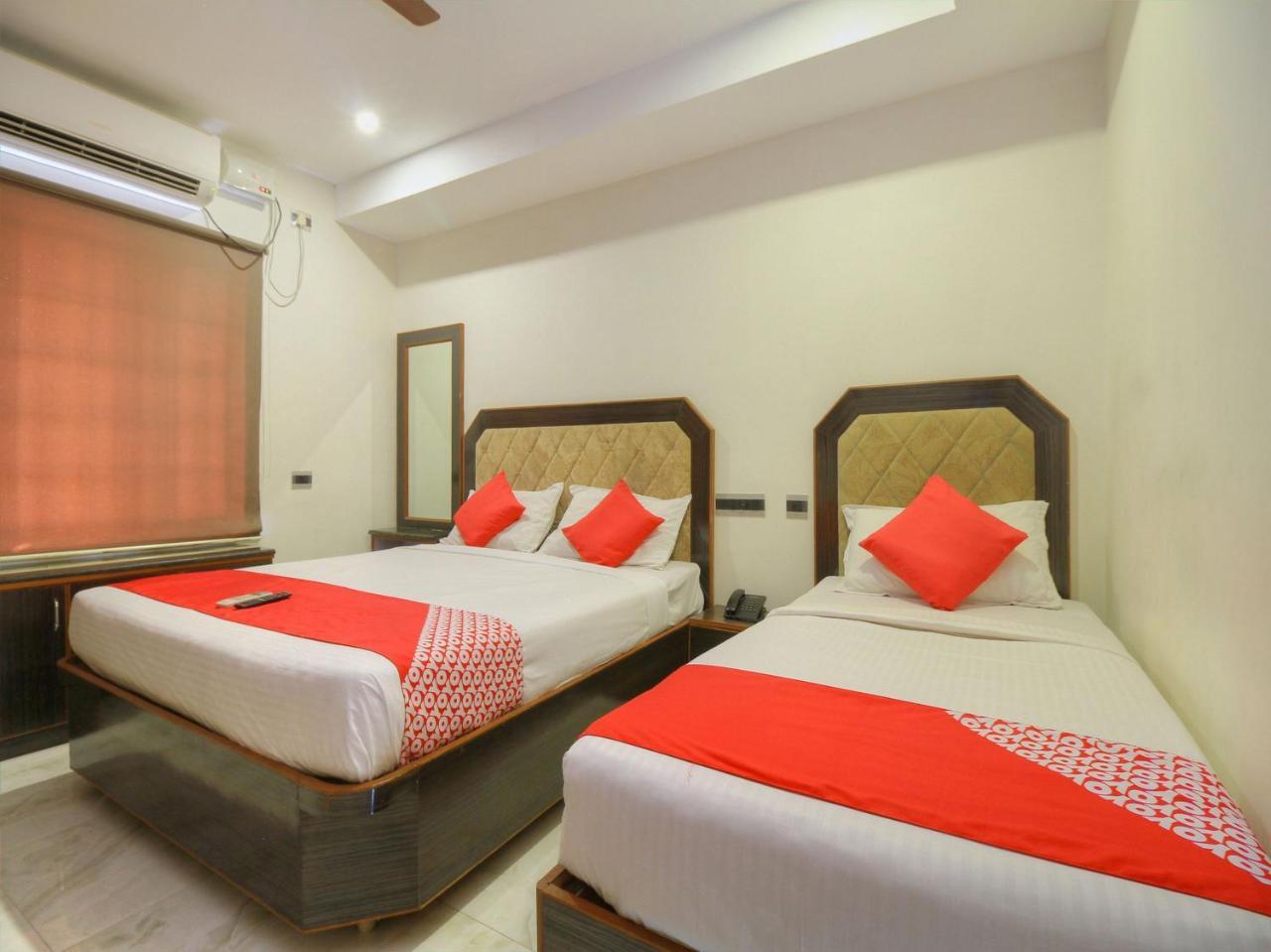 Oyo 15948 Hotel Srees Tiruchirappalli Kültér fotó