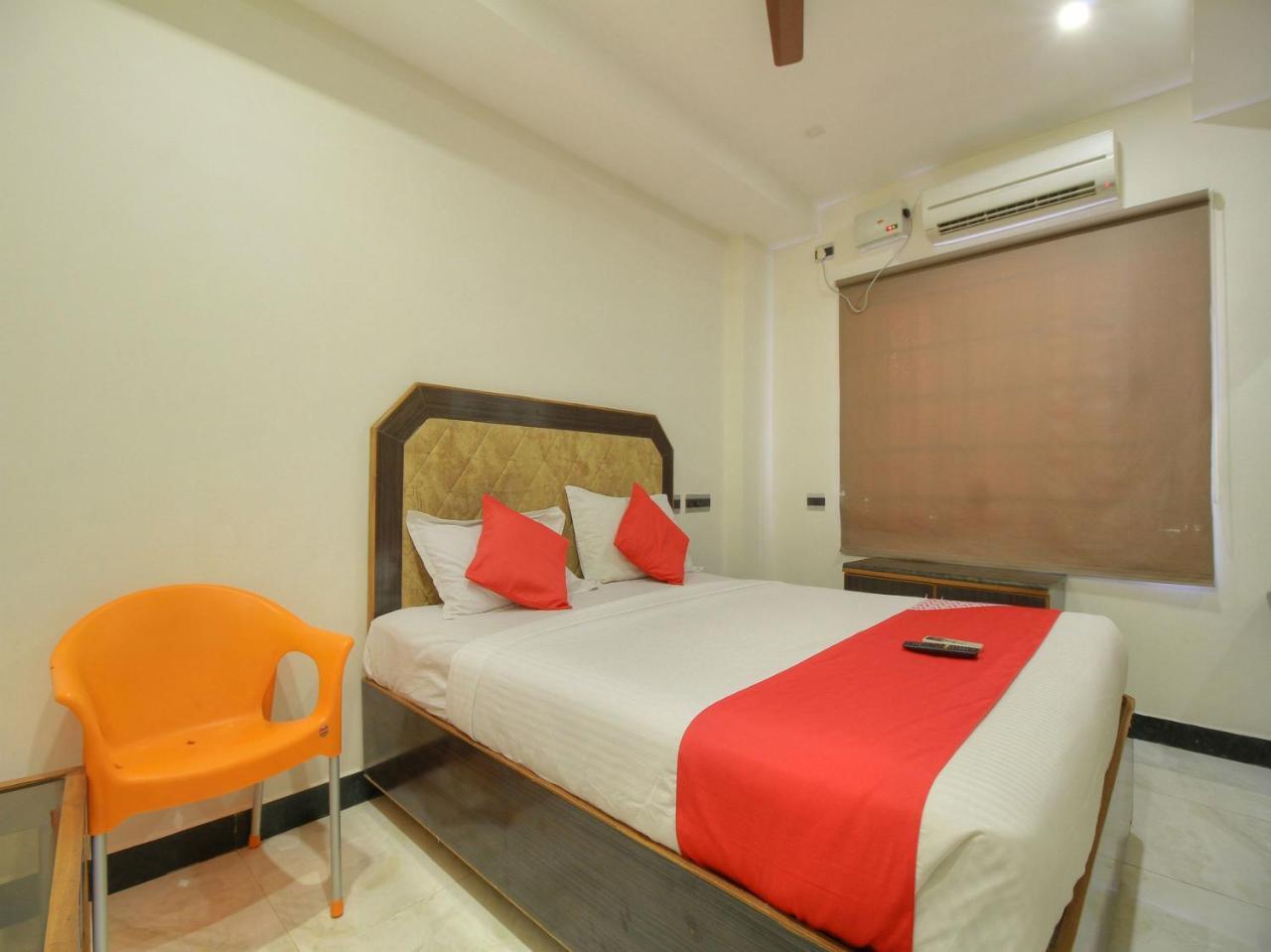 Oyo 15948 Hotel Srees Tiruchirappalli Kültér fotó