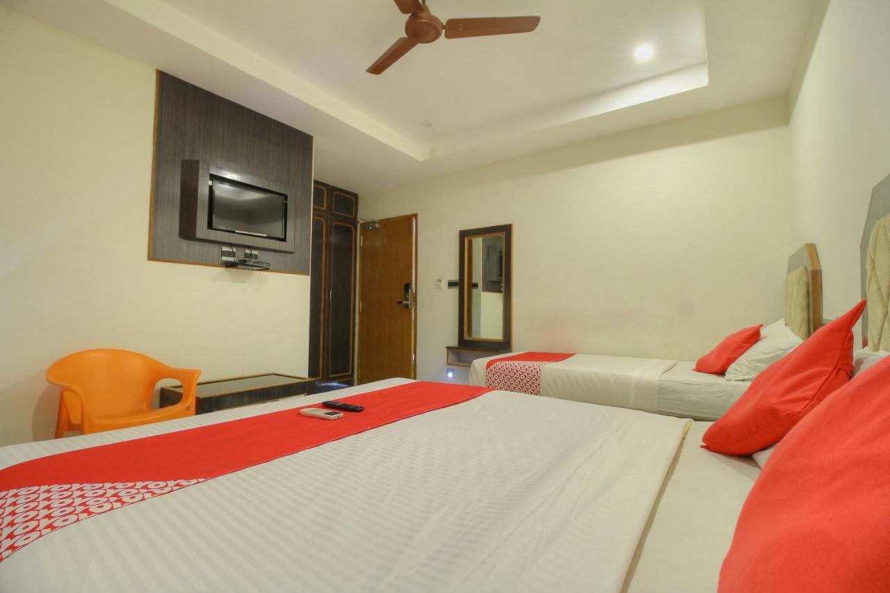 Oyo 15948 Hotel Srees Tiruchirappalli Kültér fotó